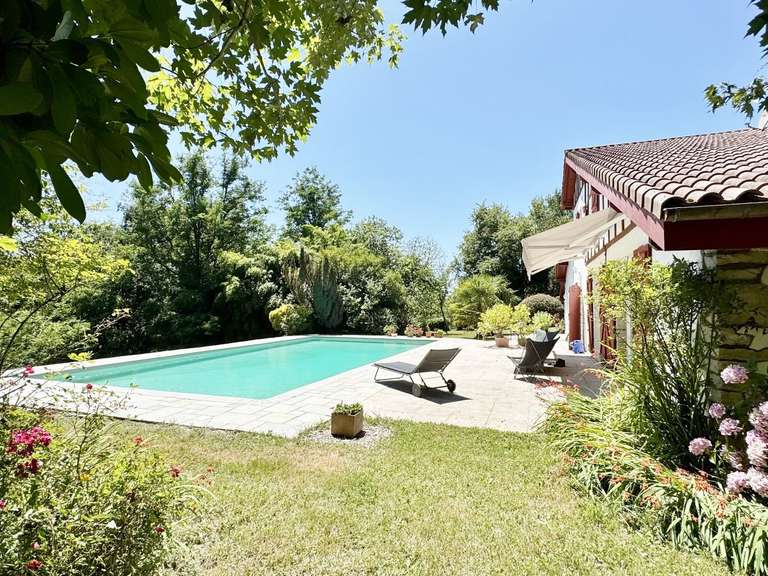 Maison Bayonne - 5 chambres - 230m²