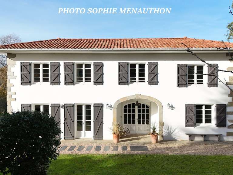 Maison Bayonne - 4 chambres - 205m²