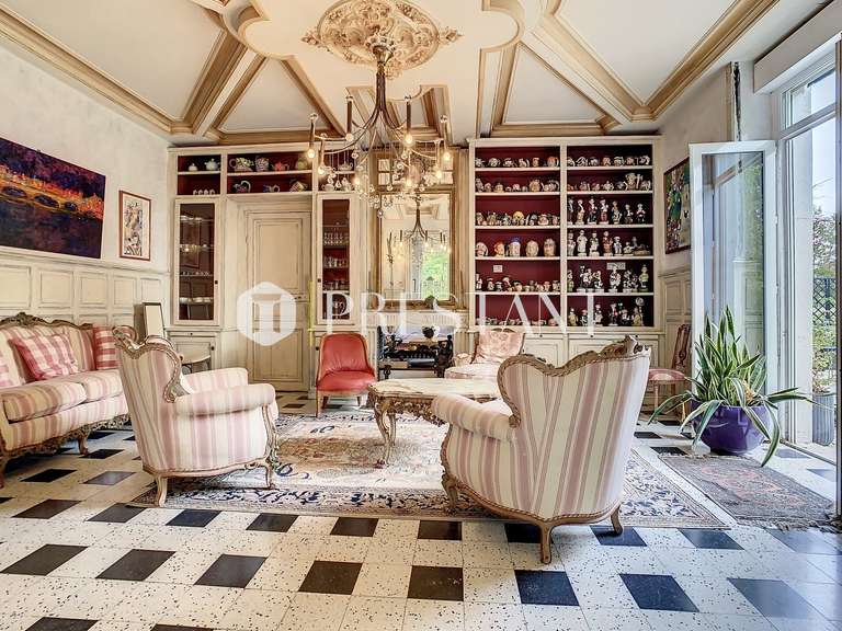 Maison Bayonne - 8 chambres - 685m²