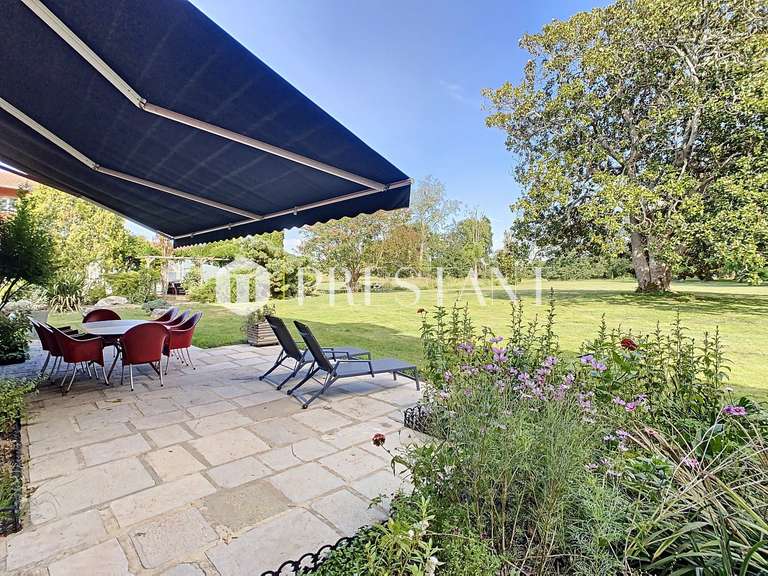 Maison Bayonne - 8 chambres - 685m²