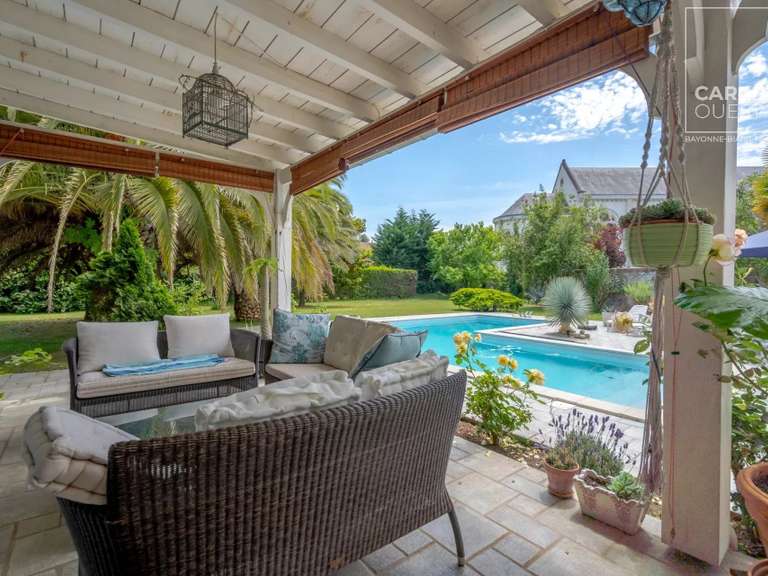 Maison Bayonne - 7 chambres - 358m²