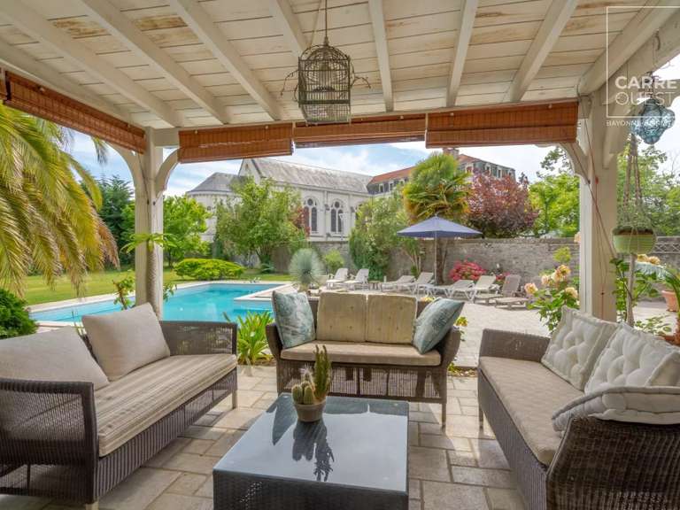 Maison Bayonne - 7 chambres - 358m²