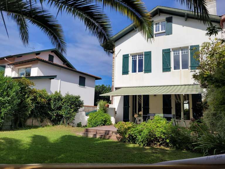 Maison Bayonne - 5 chambres - 171m²