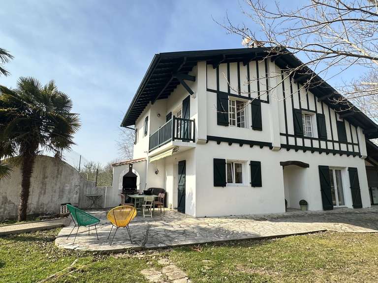 Maison Bayonne - 3 chambres - 180m²