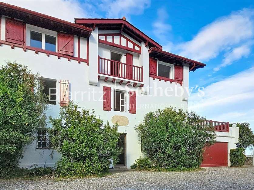 House Bayonne