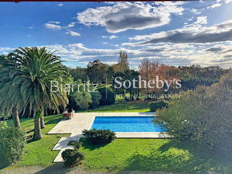 Maison Bayonne - 7 chambres - 467m²