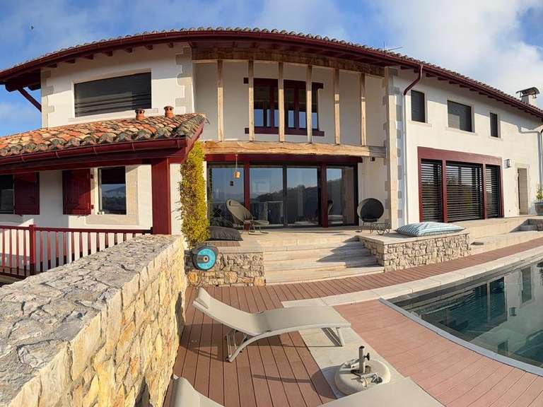 Maison Bayonne - 5 chambres - 338m²