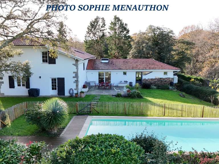 Maison Bayonne - 4 chambres - 205m²