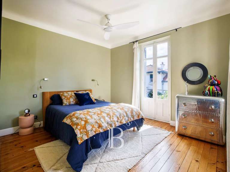 Maison Bayonne - 5 chambres - 270m²