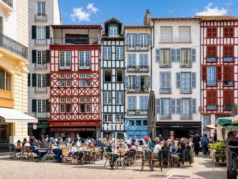 Maison Bayonne - 3 chambres - 190m²