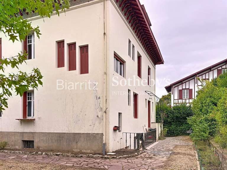 Maison Bayonne - 7 chambres - 300m²