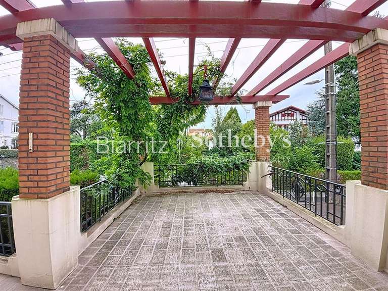 Maison Bayonne - 7 chambres - 300m²