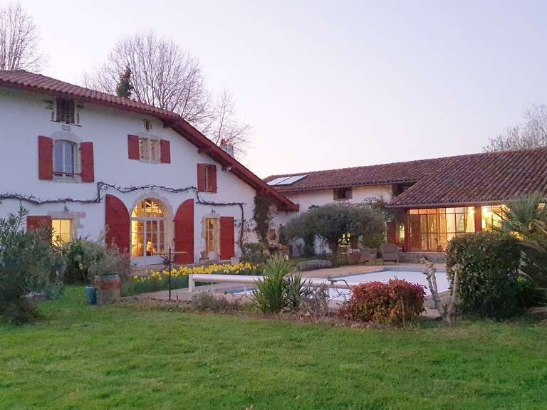 Maison Bayonne - 7 chambres - 310m²