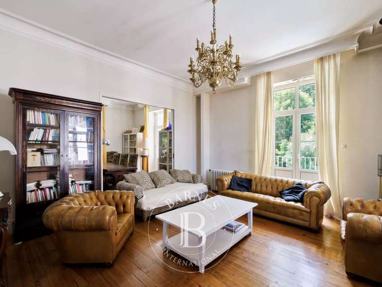 Maison Bayonne - 9 chambres - 273m²