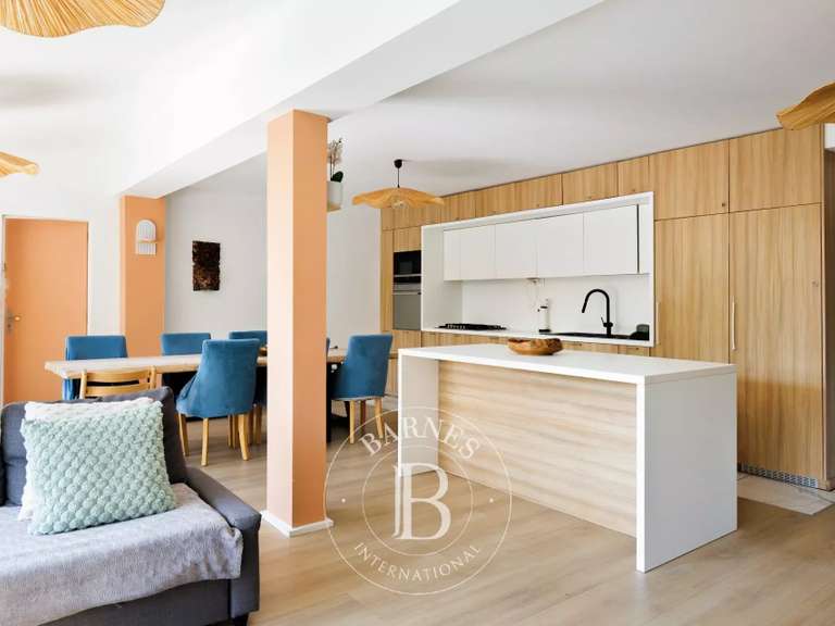 Maison Bayonne - 7 chambres - 215m²