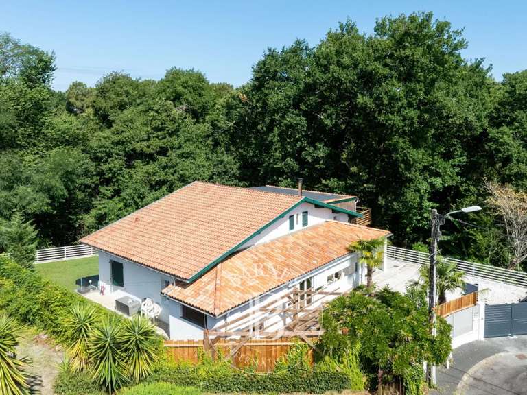 House Bayonne - 7 bedrooms - 215m²