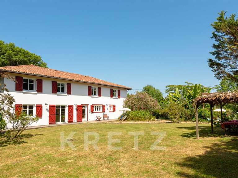 Maison Bayonne - 7 chambres - 426m²