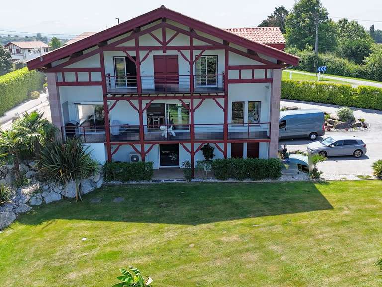 Maison Bayonne - 4 chambres - 220m²