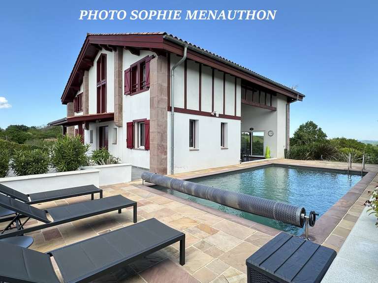 Maison Bayonne - 4 chambres - 220m²