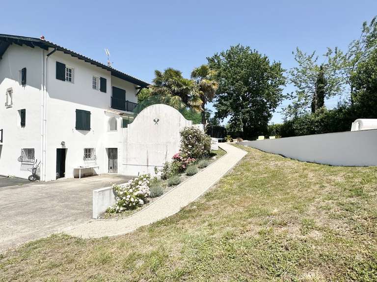 Maison Bayonne - 3 chambres - 180m²