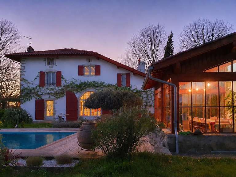 Maison Bayonne - 7 chambres - 310m²