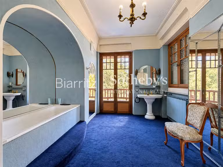Maison Bayonne - 7 chambres - 560m²