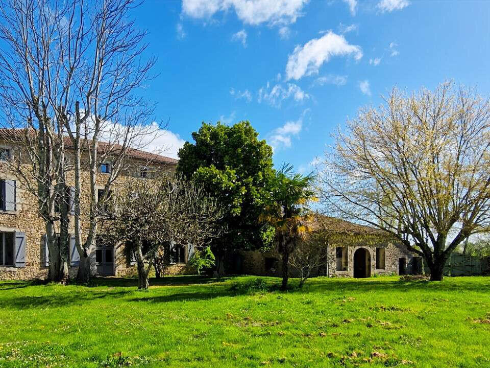 Maison Bazas