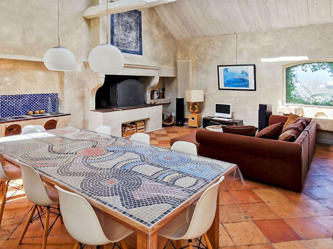 Maison Bazas