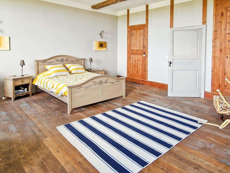 House Bazas - 8 bedrooms
