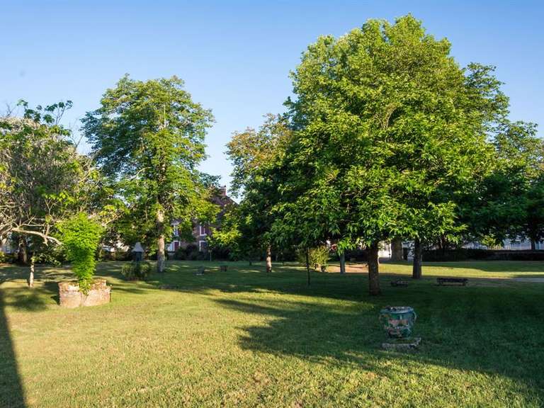 Maison Bazas - 5 chambres - 410m²