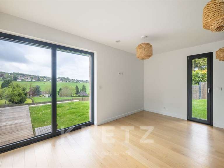 Maison Bazemont - 5 chambres - 310m²