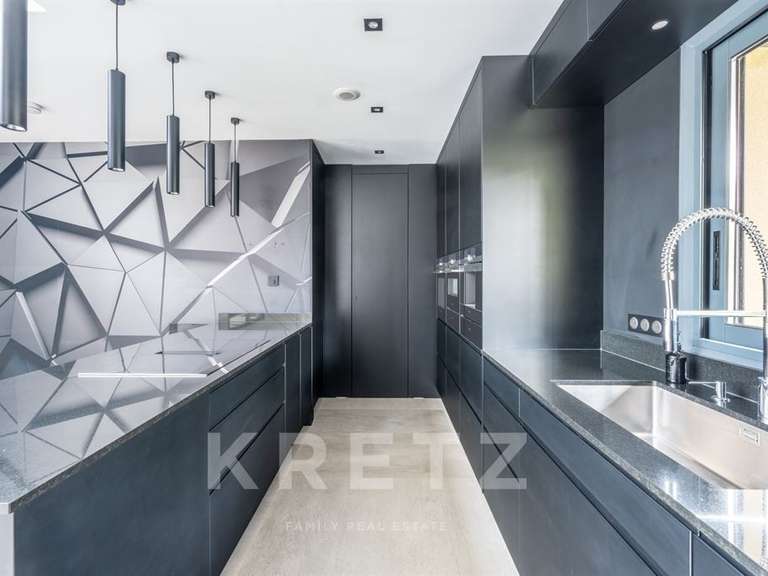 Maison Bazemont - 5 chambres - 310m²