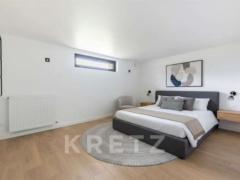 Maison Bazemont - 5 chambres - 310m²