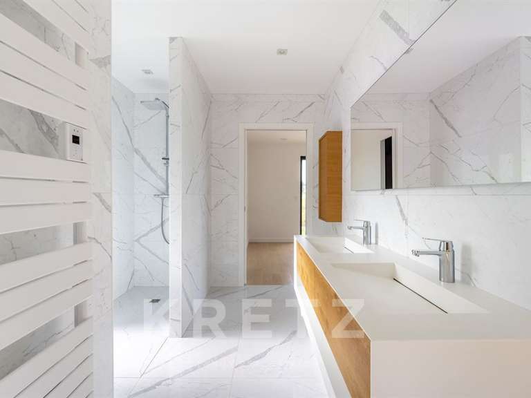 Maison Bazemont - 5 chambres - 310m²