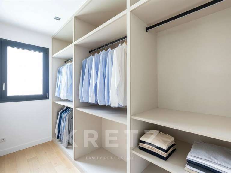 Maison Bazemont - 5 chambres - 310m²