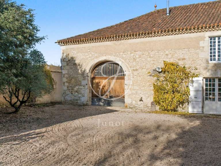 Château Bazian - 503m²