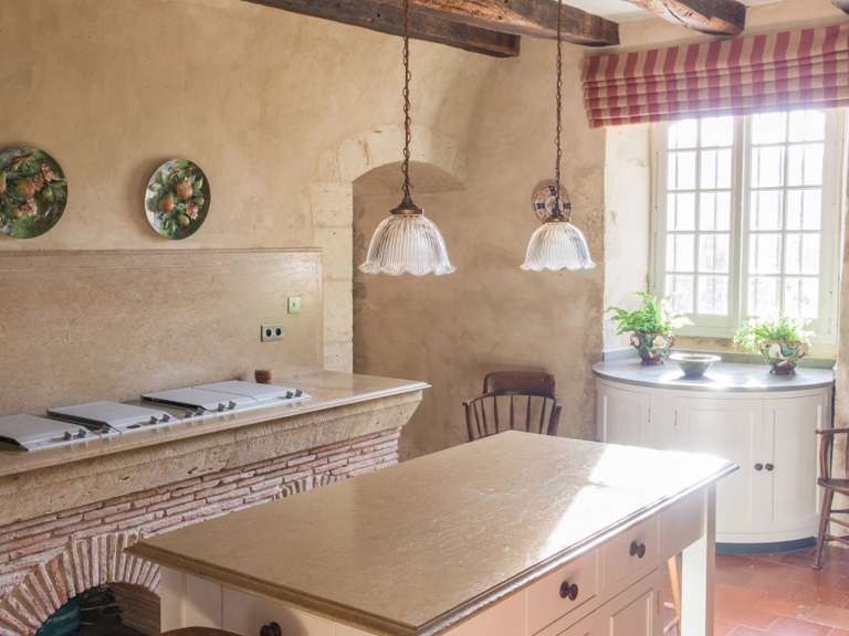 Château Bazian - 503m²