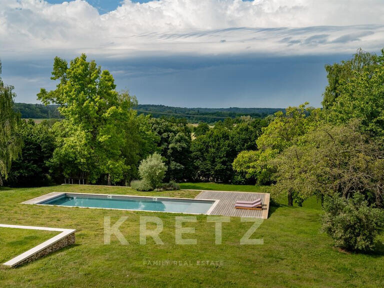 Maison Bazoches-sur-Guyonne - 382m²