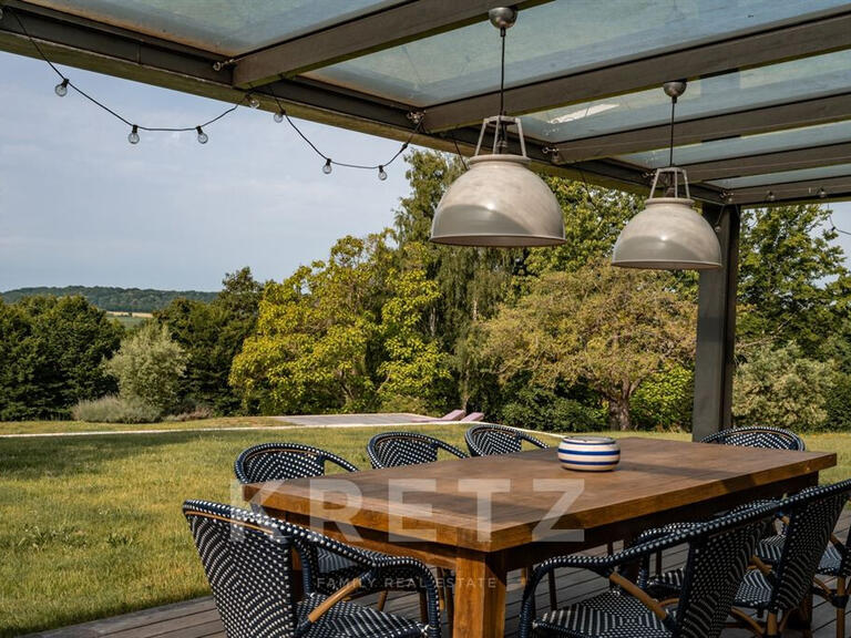 Maison Bazoches-sur-Guyonne - 382m²
