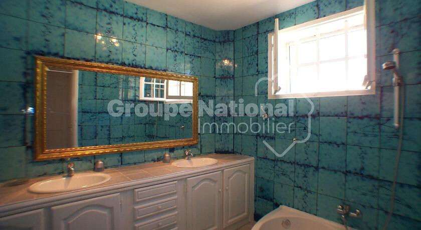 House Beaucaire