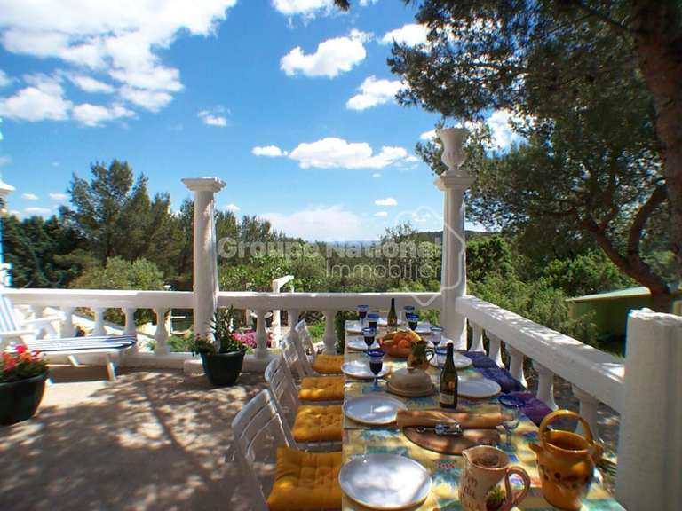 House Beaucaire - 7 bedrooms - 272m²