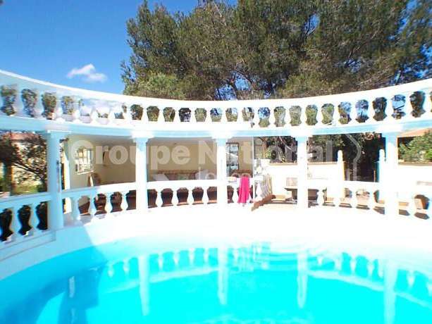 House Beaucaire - 7 bedrooms - 272m²