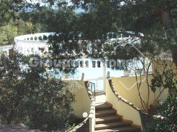 House Beaucaire - 7 bedrooms - 272m²