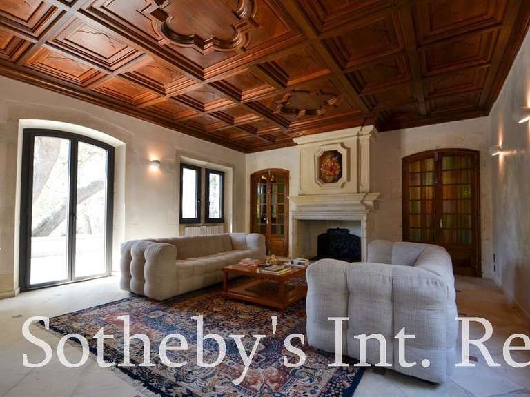 Maison Beaucaire - 3 chambres - 340m²