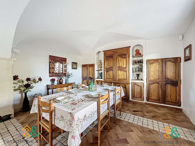 Maison Beaucaire - 6 chambres - 250m²
