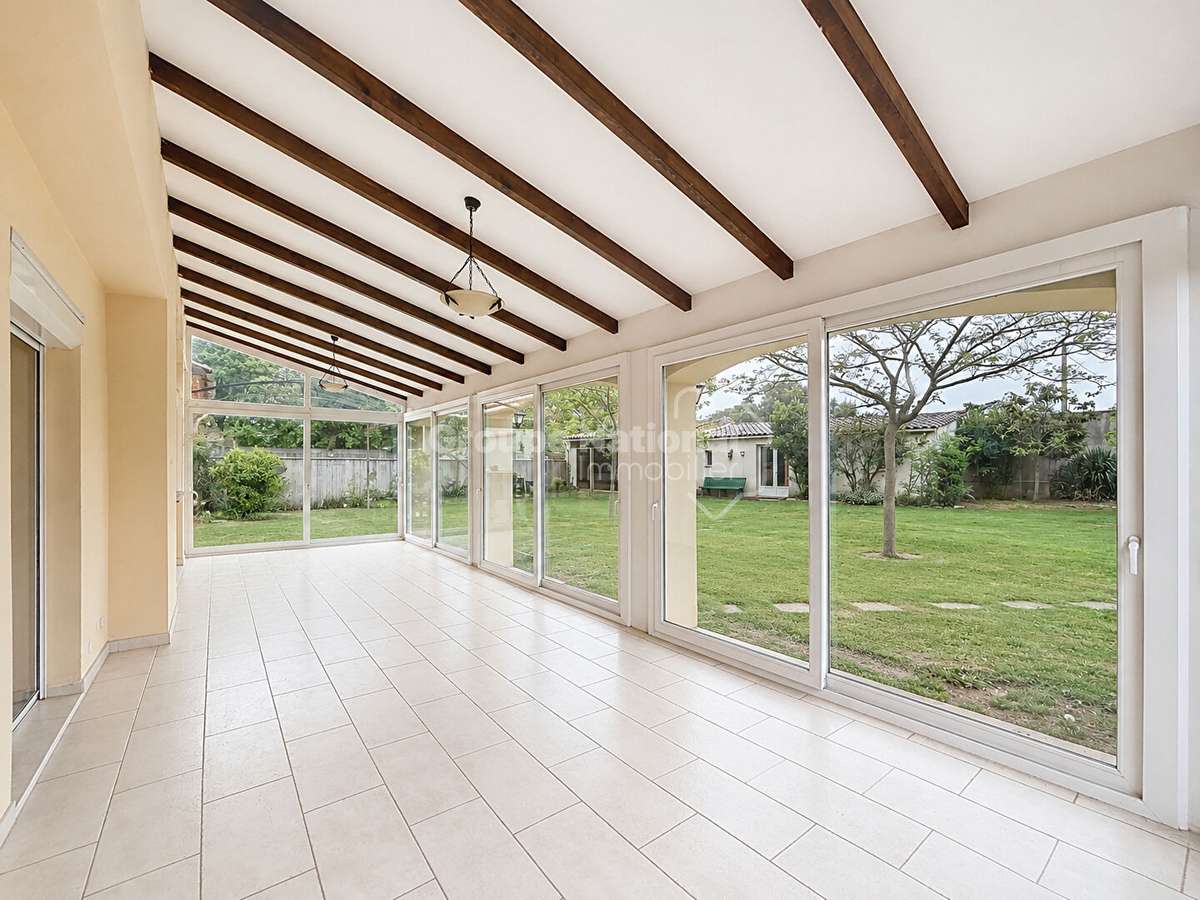 Maison Beaucaire