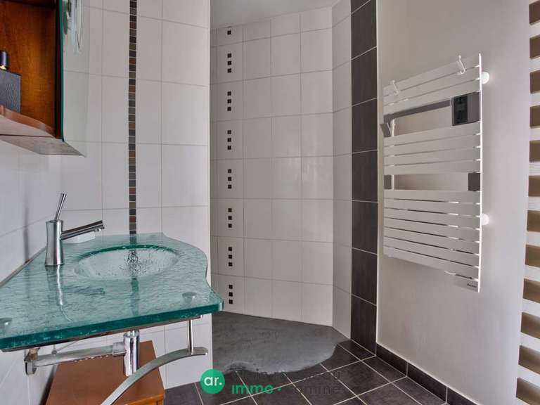 House Beaucouzé - 5 bedrooms