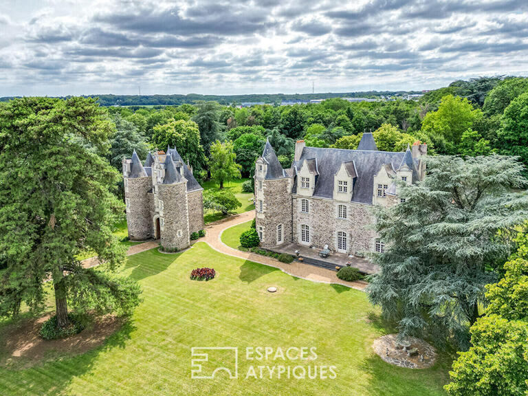 Vente Villa Beaucouzé - 14 chambres