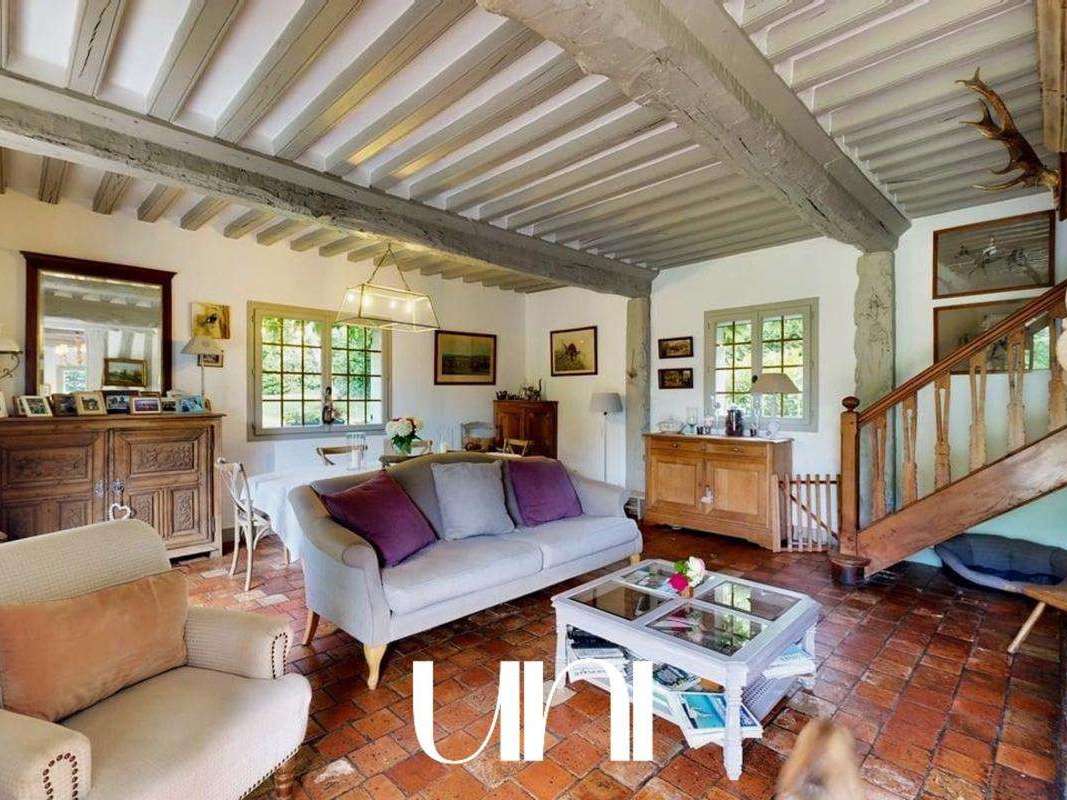 Property Beaufour-Druval