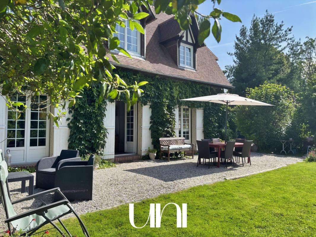 Property Beaufour-Druval